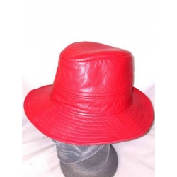 CAPPELLO VERA PELLE ROSSO UNISEX