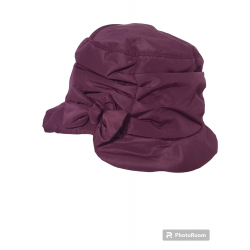 CAPPELLO CLOCHE IMPERMEABILE CON FIOCCO